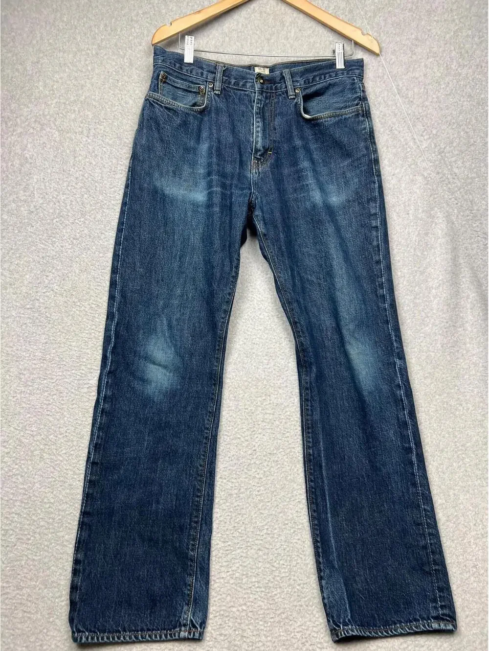 J Crew Denim Jeans Mens Size 33x32 Straight Leg Blue Jeans Classic Med Wash